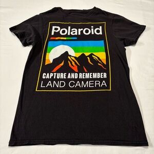 Polaroid Black “Capture and Remember Land Camera” T-Shirt